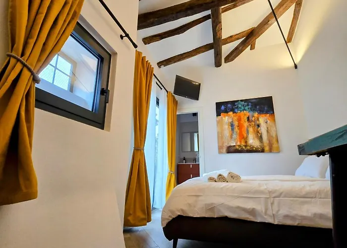 Bed and Breakfast Piazza San Martino 9 Bologna