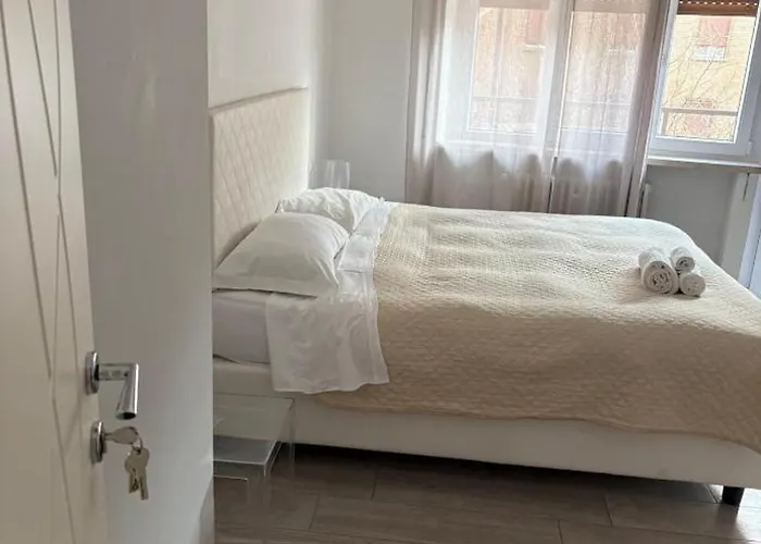 Hotel Domus Dotta New Bologna